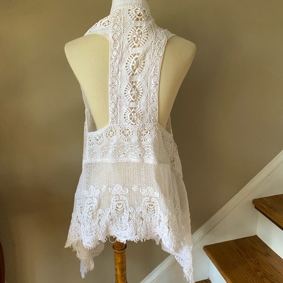 Anthropologie Meadow Rue  White Draped Crochet  Lace Vest XS/S - Picture 7 of 9